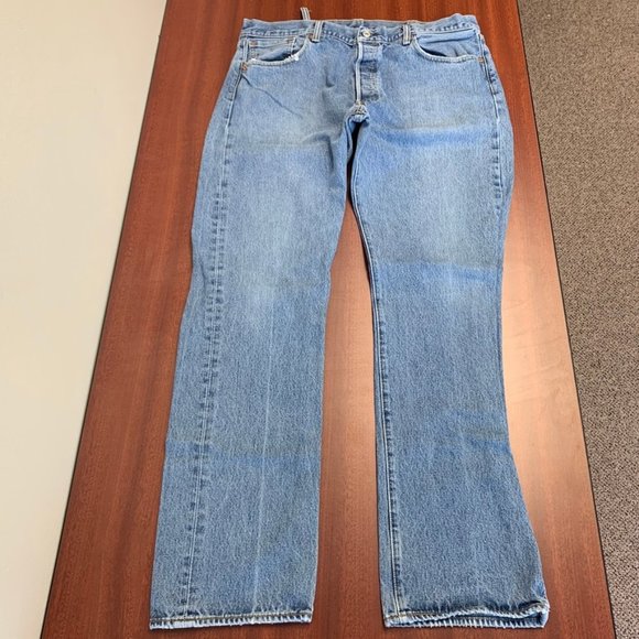 Men's 501 Levi's Mom Jeans - Picture 4 of 9